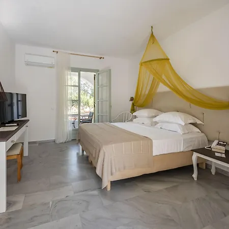 Parosland 4*
