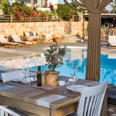Hotel Parosland Alikí