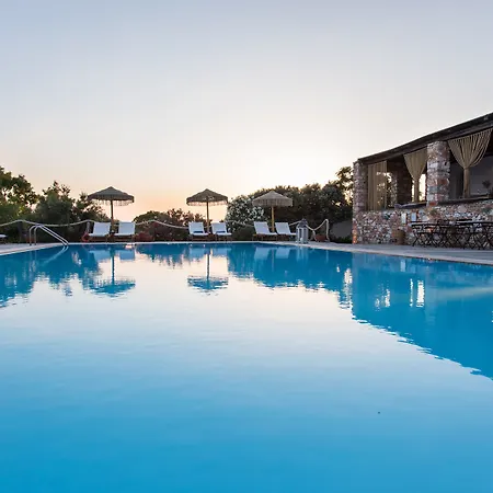 Parosland Hotel 4*